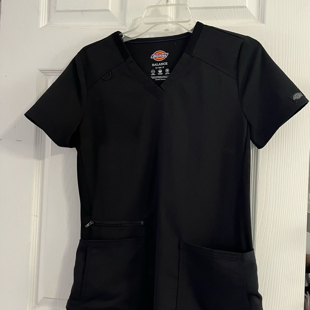 Dickies Black Scrub Top & Bottom Set